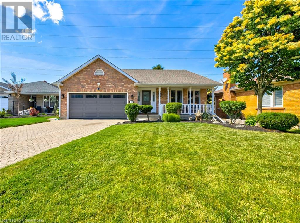 Property at 10 GLEN ABBEY Court image 1