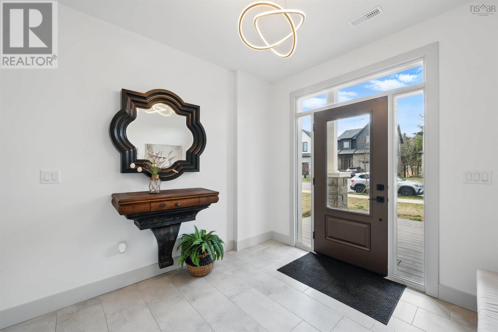 Property at 25 Puncheon Way image 2