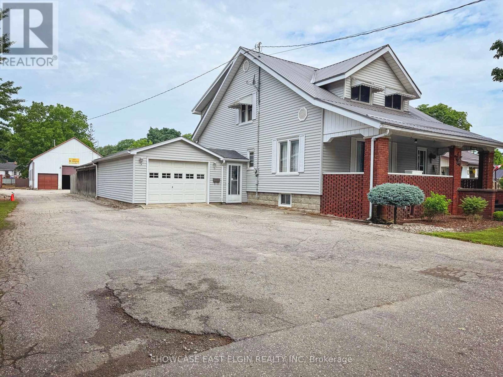 264 John Street S, Aylmer, Ontario  N5H 2E2 - Photo 1 - X12246451