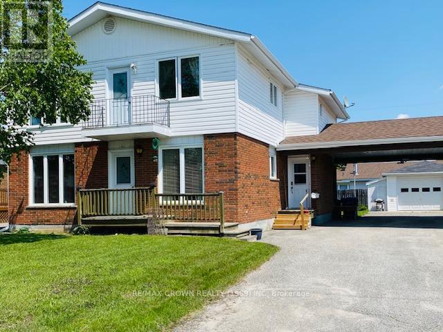 11 Kennedy Avenue, Kapuskasing, Ontario  P5N 1M1 - Photo 1 - T12246605
