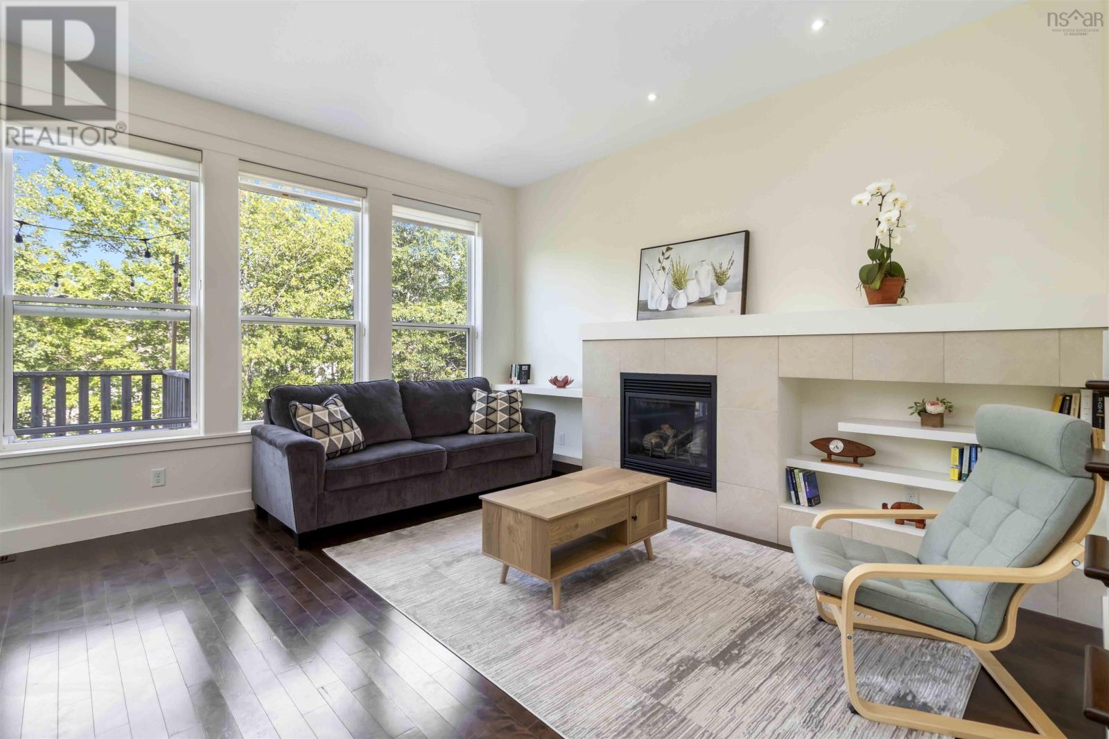 Property at 130 Capstone Crescent image 5