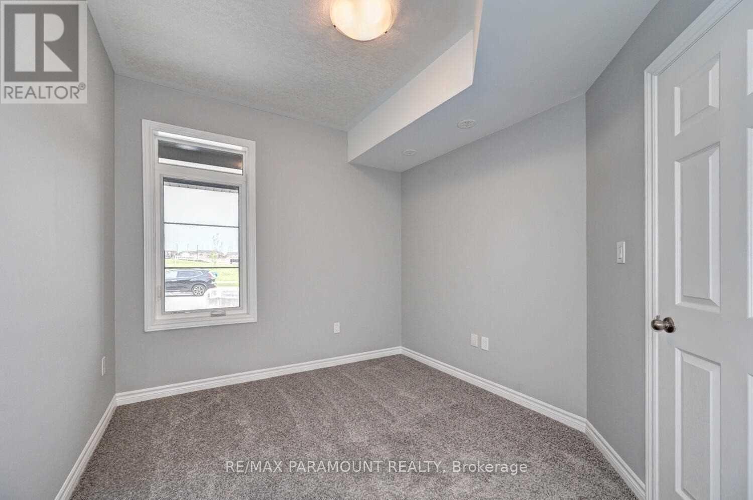 144 Wheat Lane, Kitchener, Ontario  N2R 0R6 - Photo 14 - X12246330