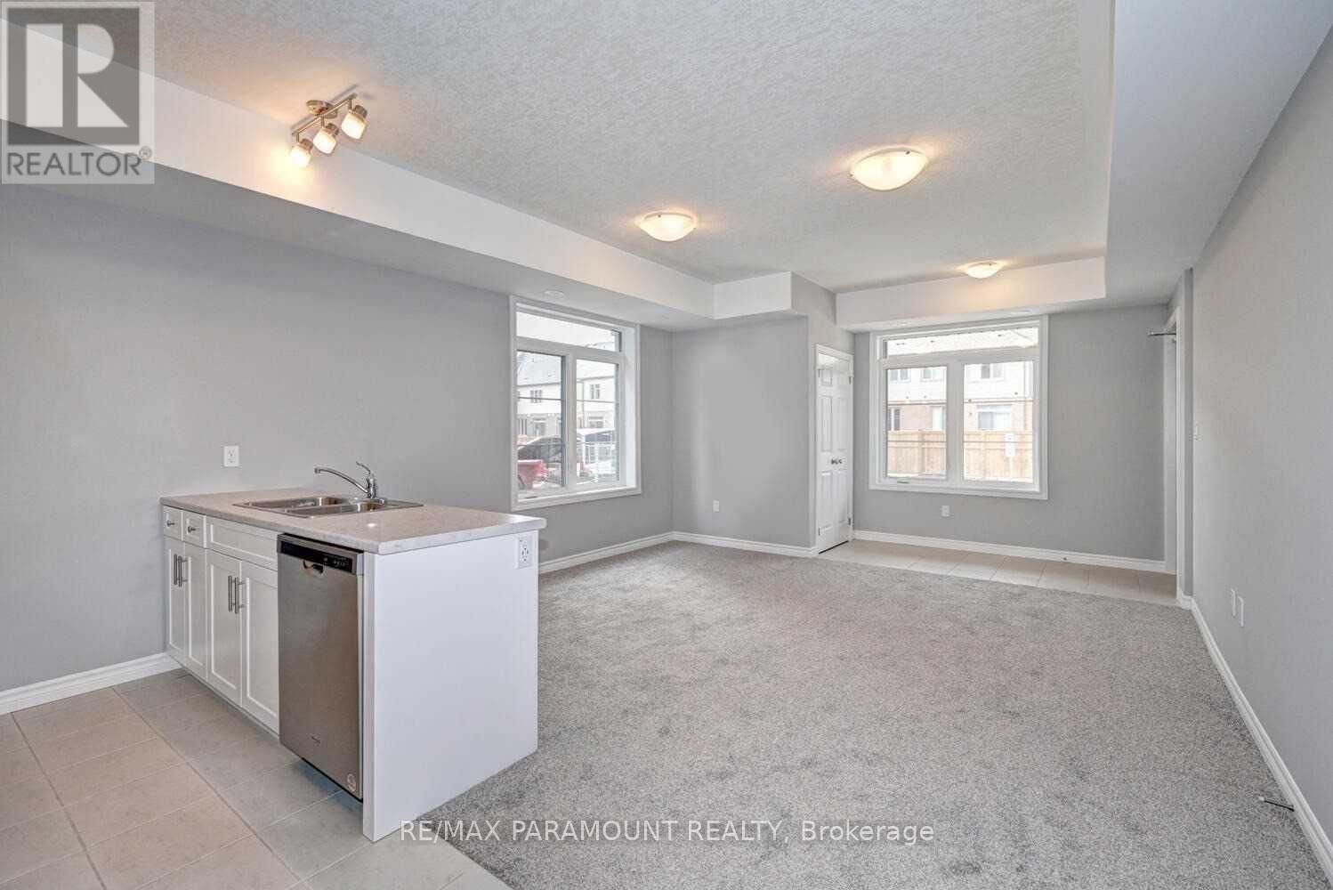 144 Wheat Lane, Kitchener, Ontario  N2R 0R6 - Photo 7 - X12246330