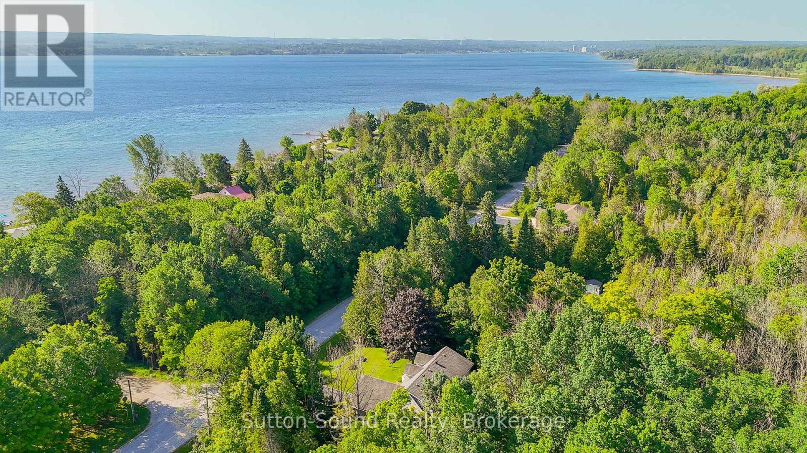 168 Balmy Beach Road, Georgian Bluffs, Ontario  N4K 5N4 - Photo 26 - X12246418
