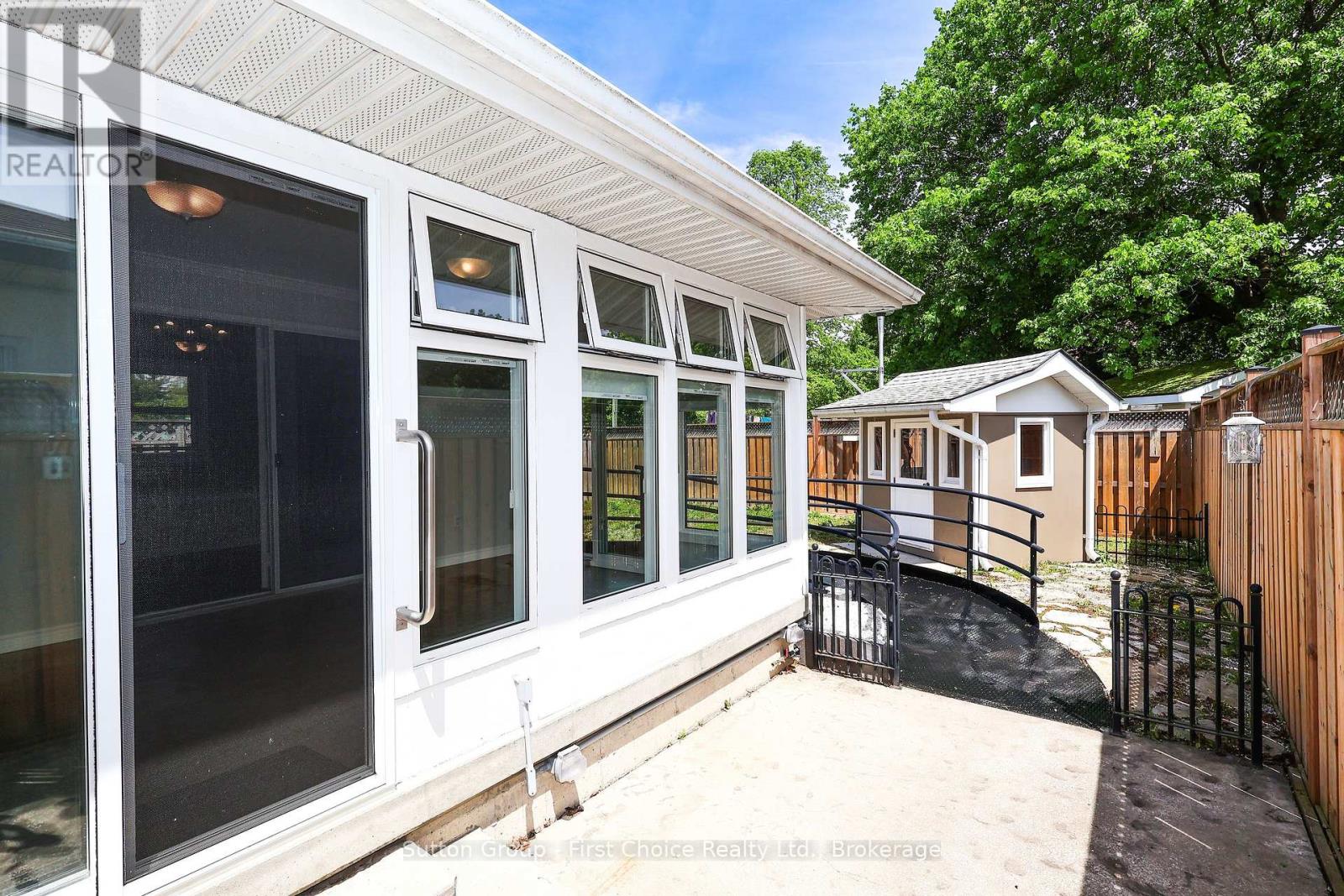 39 Portia Boulevard, Stratford, Ontario  N5A 4V6 - Photo 34 - X12246443