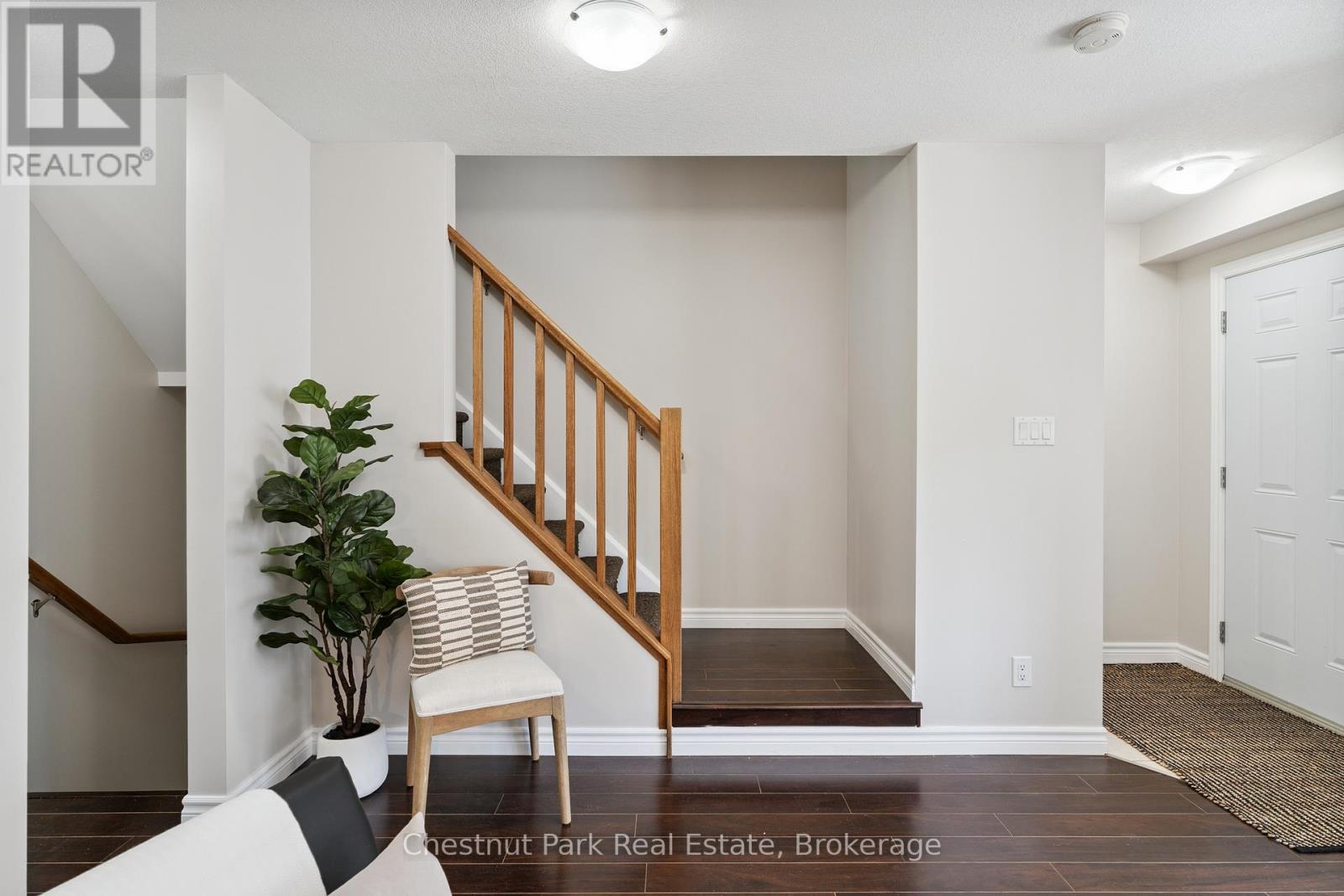 19 - 37 Silver Street, Huntsville (Chaffey), Ontario  P1H 1M2 - Photo 5 - X12246458