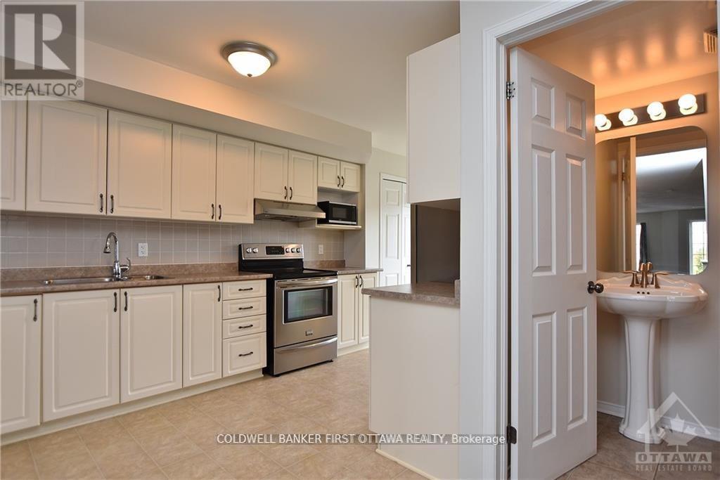 62 - 130 Berrigan Drive, Ottawa, Ontario  K2J 0J3 - Photo 11 - X12246444