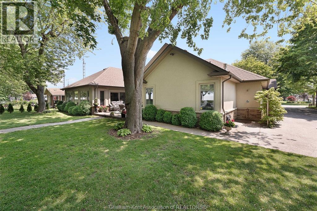 335 Island Crescent, Lighthouse Cove, Ontario  N0P 2L0 - Photo 34 - 25015219