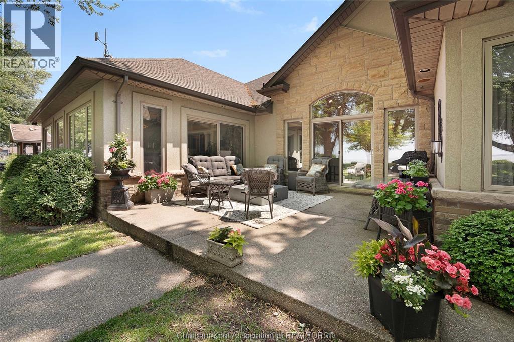 335 Island Crescent, Lighthouse Cove, Ontario  N0P 2L0 - Photo 35 - 25015219