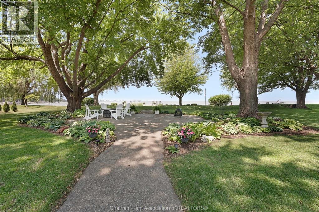 335 Island Crescent, Lighthouse Cove, Ontario  N0P 2L0 - Photo 38 - 25015219