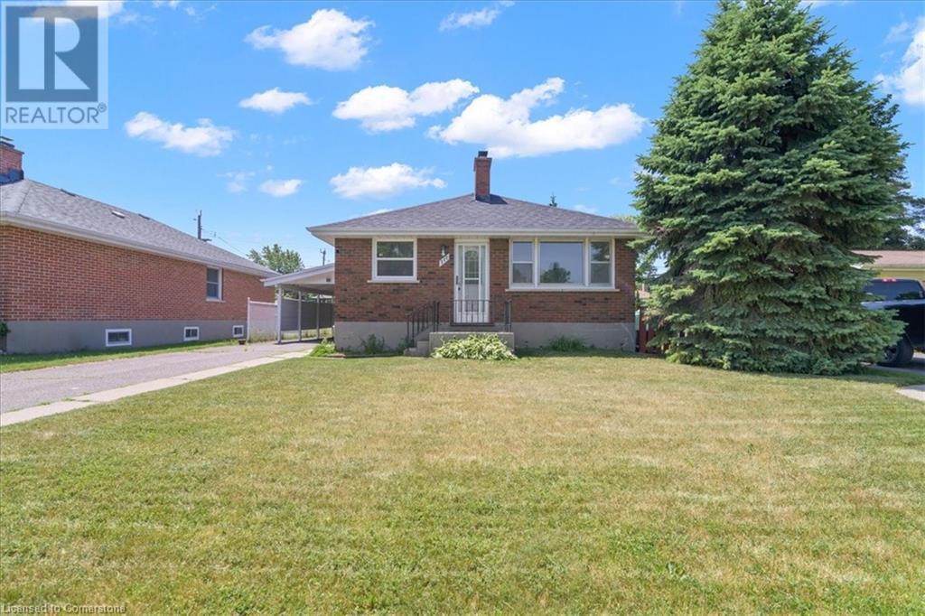 Property at 777 BARBARA Crescent image 3