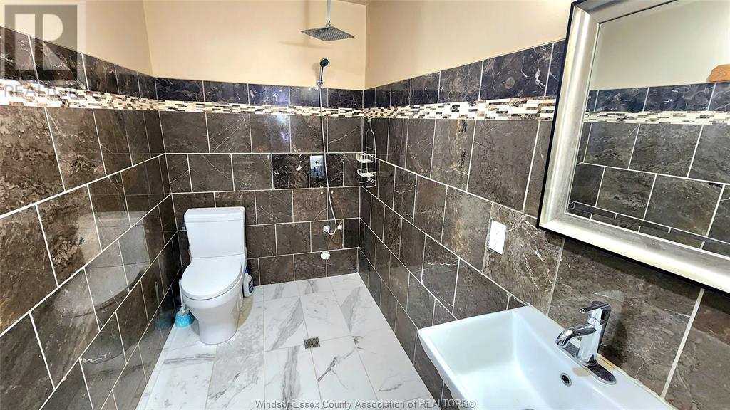 286 Ouellette Avenue, Windsor, Ontario  N9A 1A5 - Photo 17 - 25016176