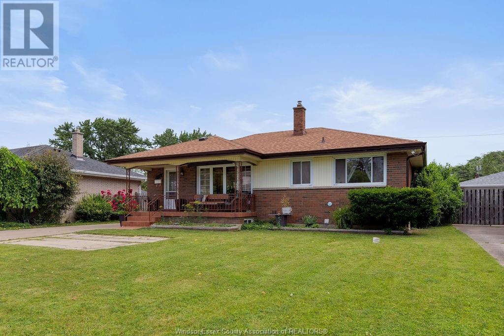 1178 Jefferson Boulevard, Windsor, Ontario  N8S 2R4 - Photo 2 - 25016144
