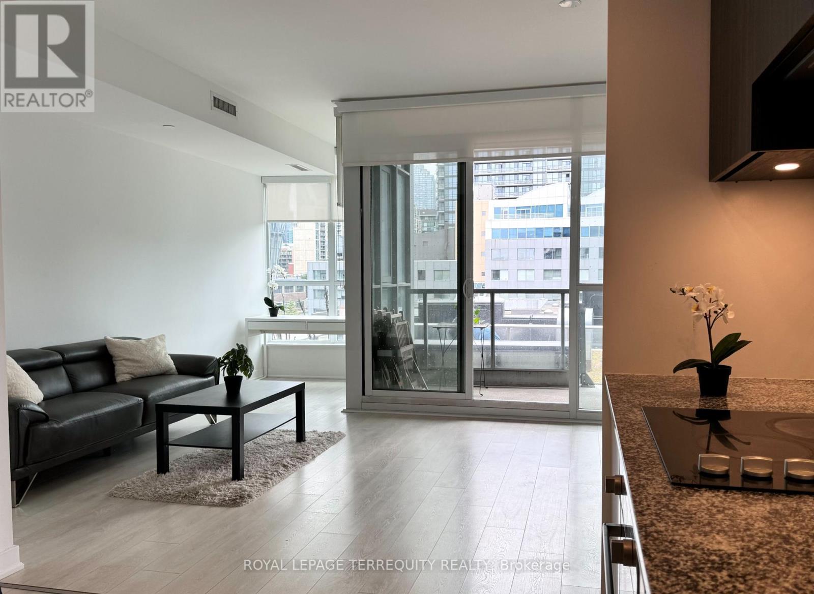 421 - 120 Parliament Street, Toronto (Moss Park), Ontario  M5A 0N6 - Photo 2 - C12246419