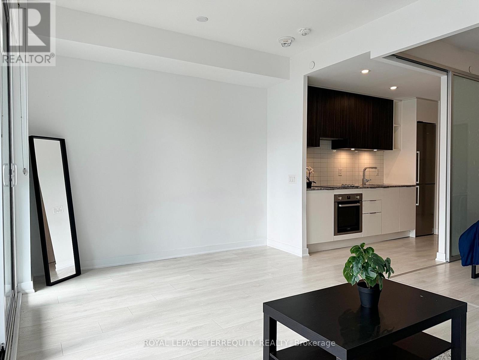 421 - 120 Parliament Street, Toronto (Moss Park), Ontario  M5A 0N6 - Photo 4 - C12246419