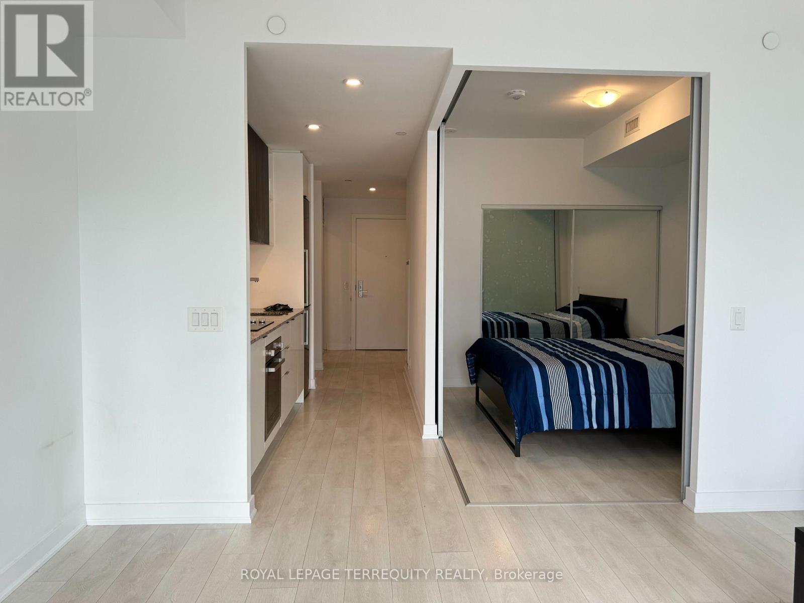 421 - 120 Parliament Street, Toronto (Moss Park), Ontario  M5A 0N6 - Photo 6 - C12246419