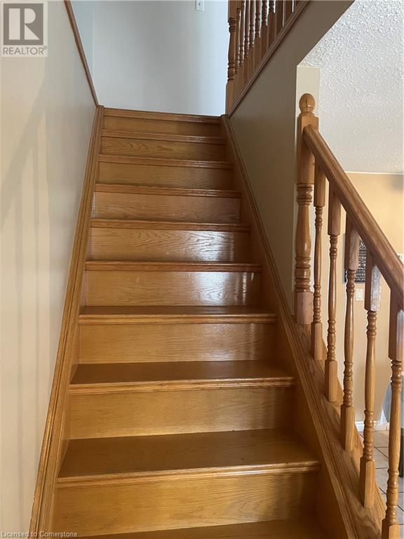 10 Angus Road Unit# 35, Hamilton, Ontario  L8K 6K3 - Photo 16 - 40745069