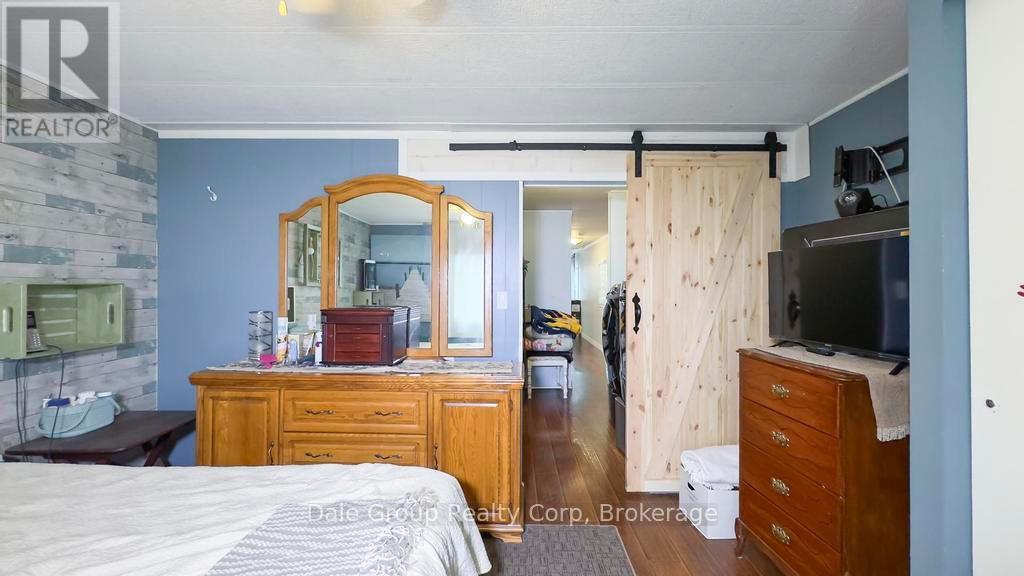 2 Sutton Drive N, Ashfield-Colborne-Wawanosh (Colborne), Ontario  N7A 3Y3 - Photo 14 - X12246680