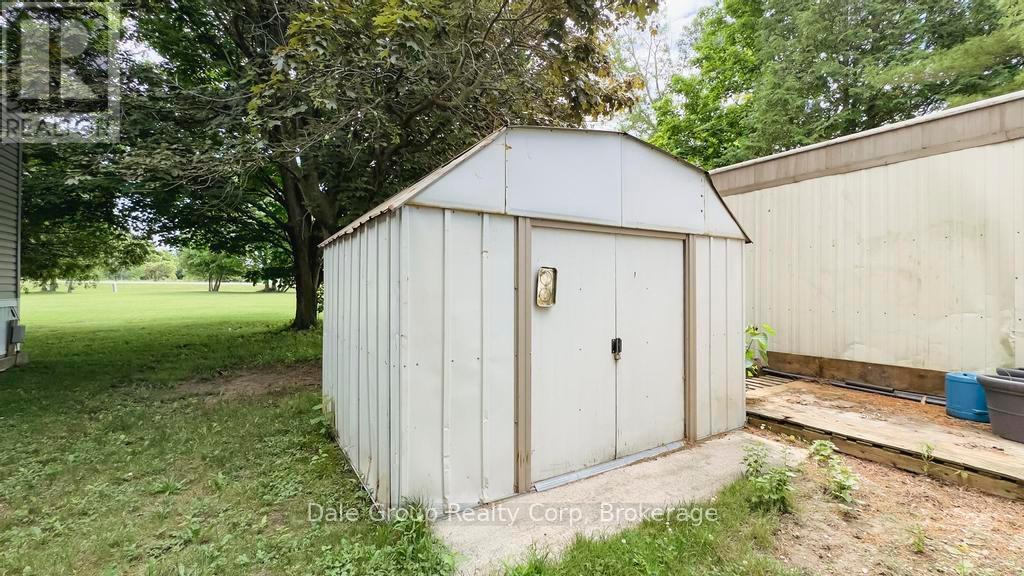2 Sutton Drive N, Ashfield-Colborne-Wawanosh (Colborne), Ontario  N7A 3Y3 - Photo 22 - X12246680