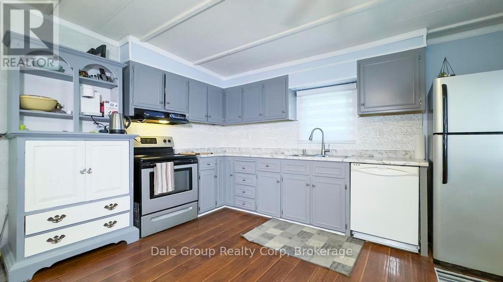 2 Sutton Drive N, Ashfield-Colborne-Wawanosh (Colborne), Ontario  N7A 3Y3 - Photo 3 - X12246680