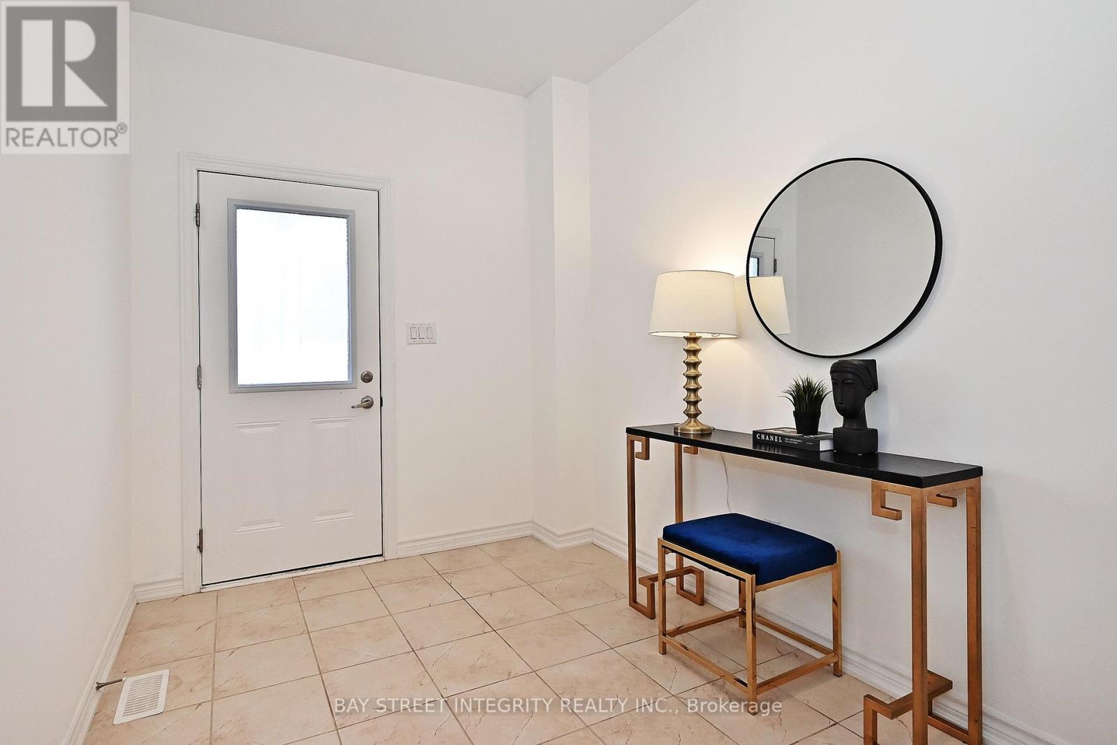 Property at 73 IMPERIAL COLLEGE LANE image 3
