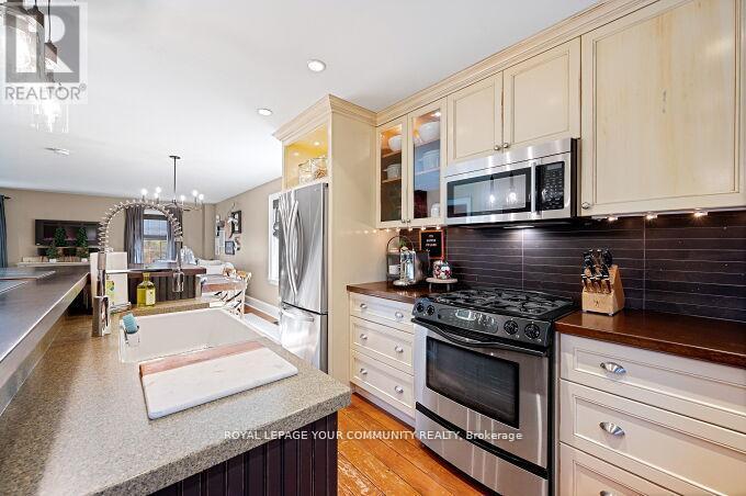 15120 Yonge Street, Aurora, Ontario  L4G 1M2 - Photo 15 - N12246581