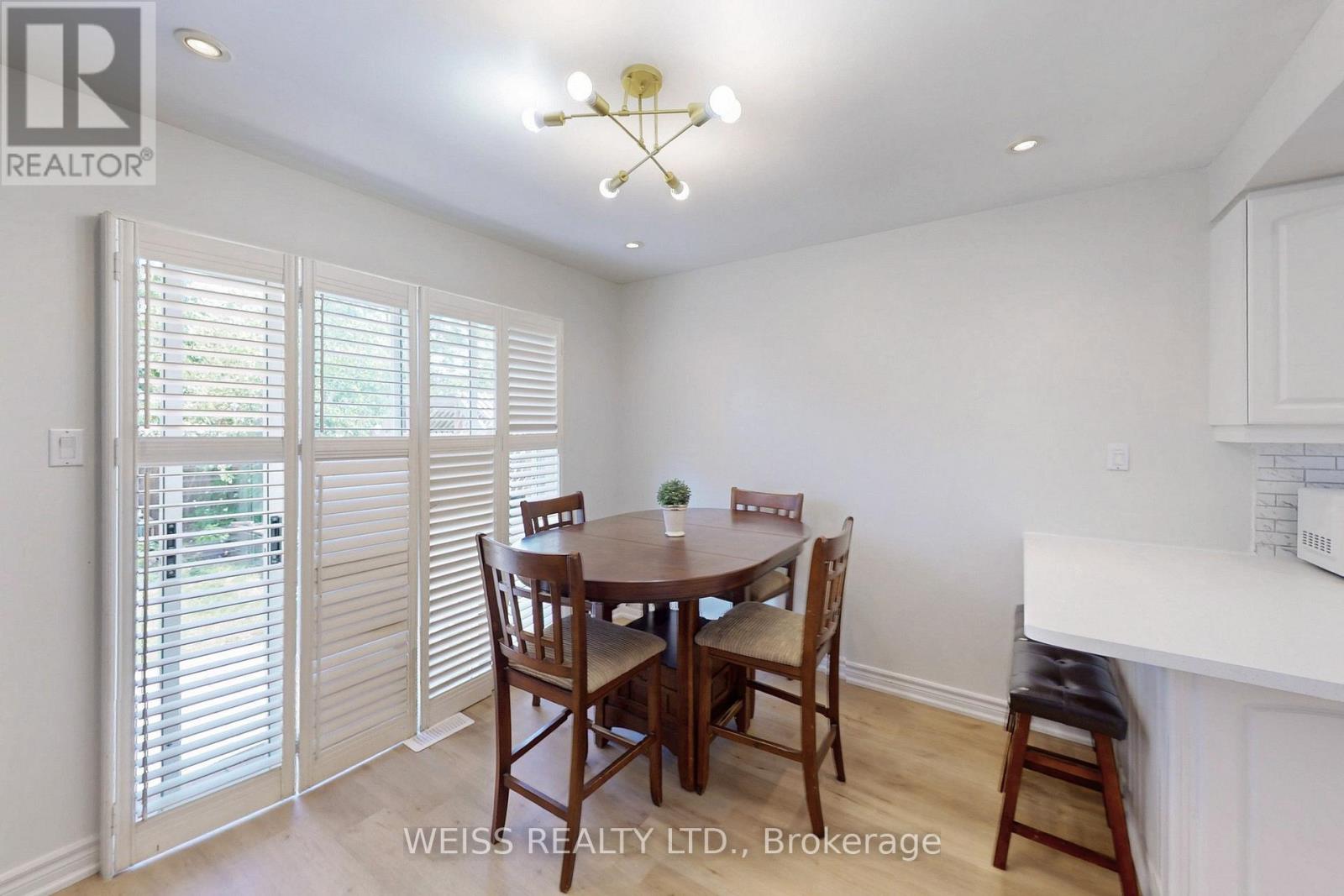69 Wooliston Crescent, Brampton, Ontario  L6Y 4J4 - Photo 11 - W12246440
