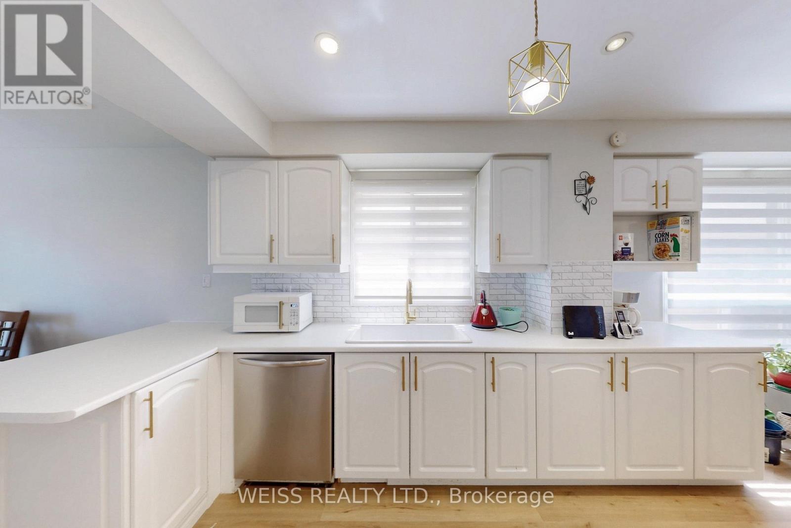 69 Wooliston Crescent, Brampton, Ontario  L6Y 4J4 - Photo 17 - W12246440