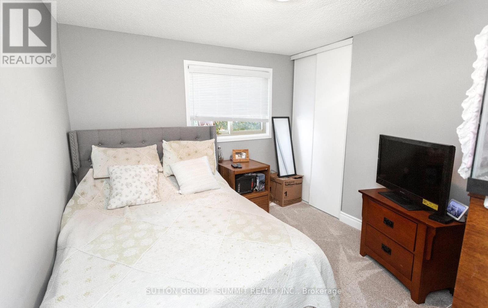 28 Storey Drive, Halton Hills, Ontario  L7J 2S9 - Photo 17 - W12246496