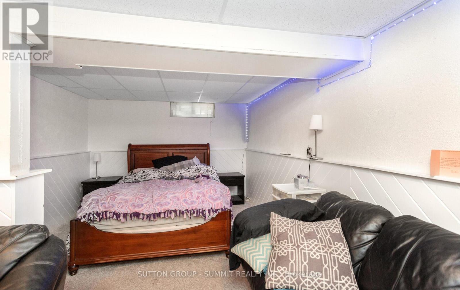28 Storey Drive, Halton Hills, Ontario  L7J 2S9 - Photo 23 - W12246496