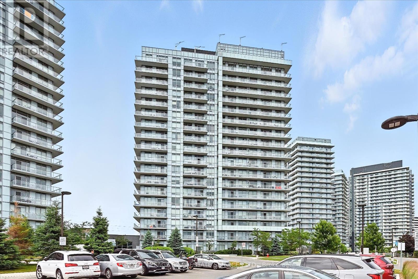 Property at 701 - 4699 GLEN ERIN DRIVE image 1