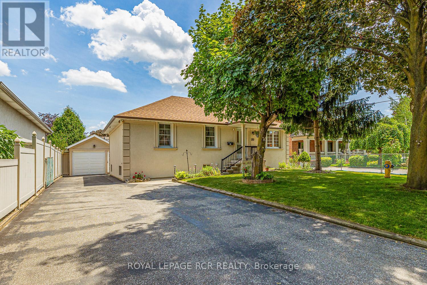 Property at 25 ANN ARBOUR ROAD image 2