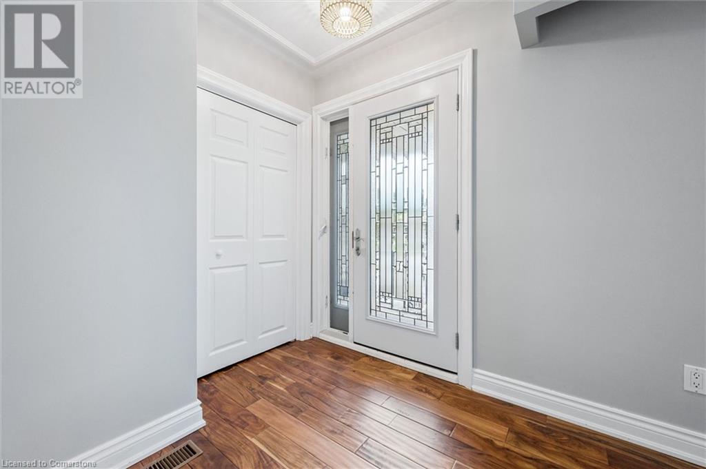 Property at 29 STRATHCONA Crescent image 5