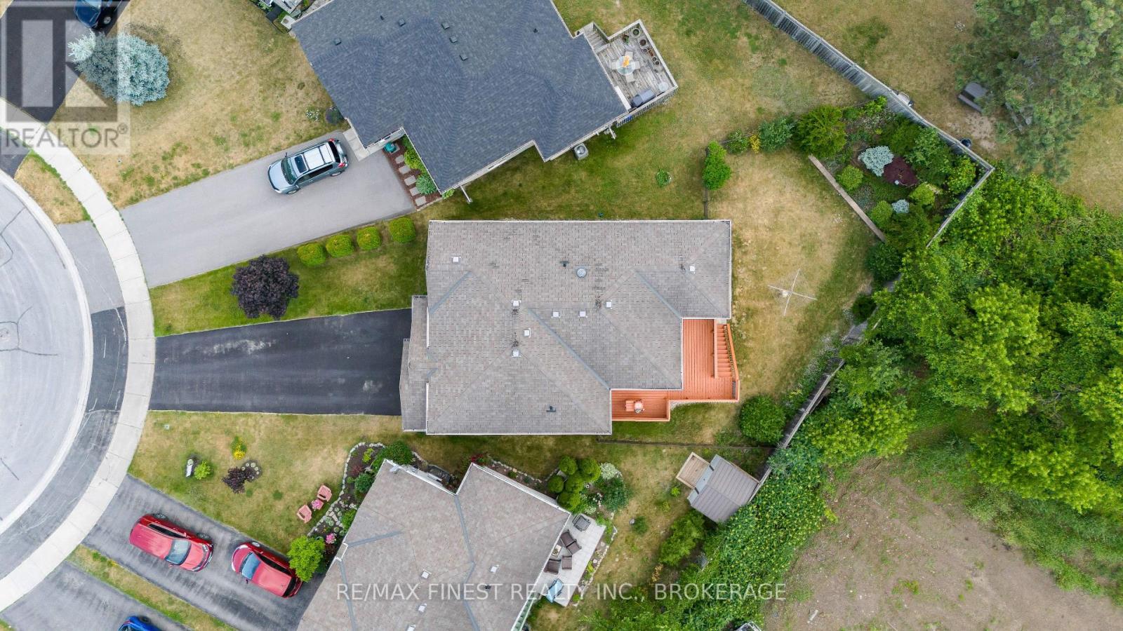 Property at 43 FOLLWELL CRESCENT image 4
