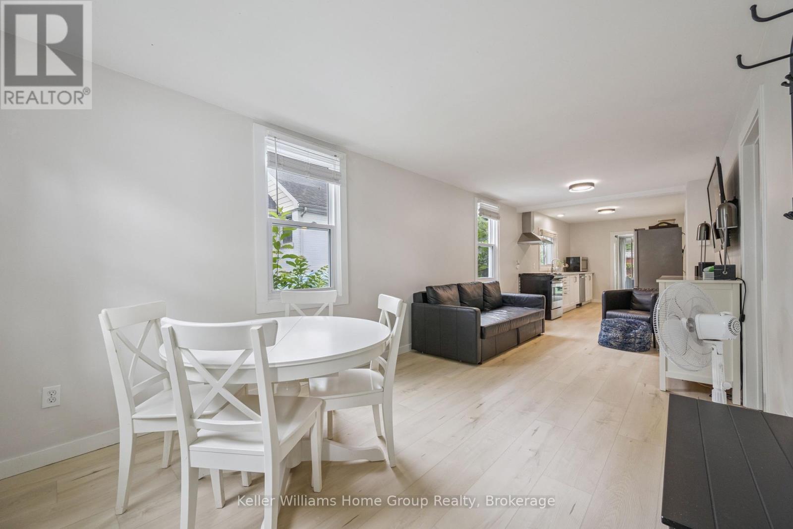 Property at 179 ANGELENE STREET image 4