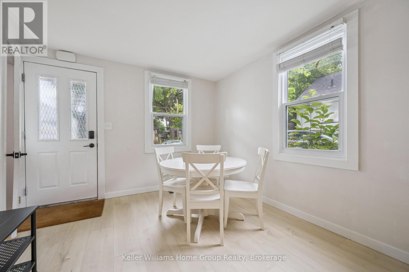 Property at 179 ANGELENE STREET image 5
