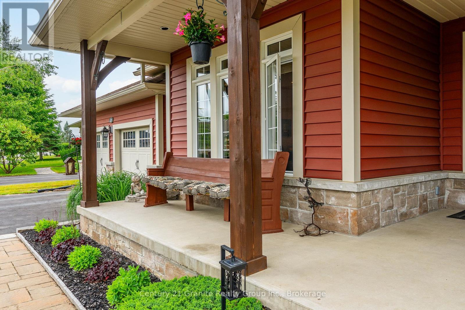 21 Windover Drive, Minden Hills, Ontario  K0M 2K0 - Photo 7 - X12246728