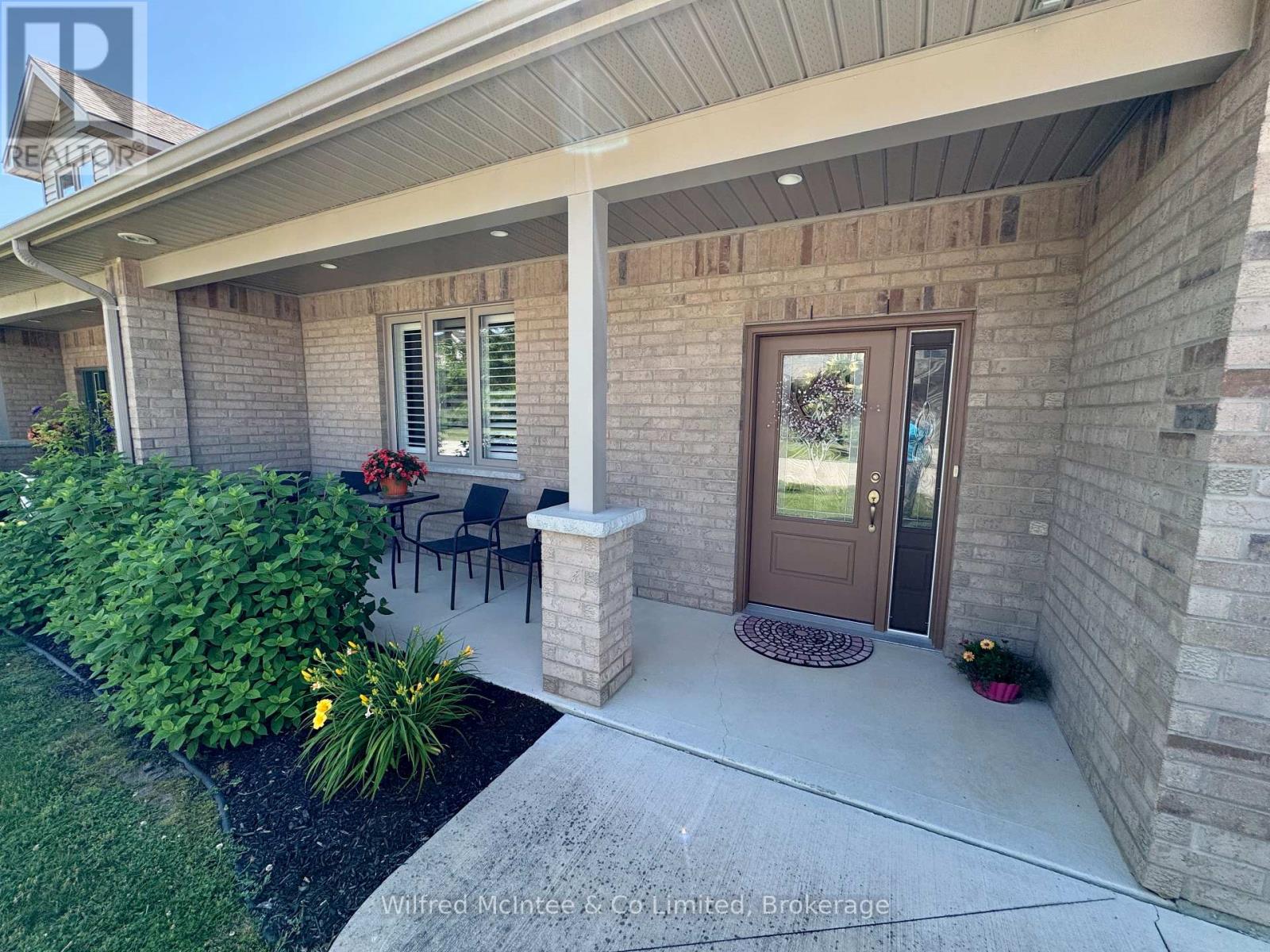 31 - 401 Victoria Street, Brockton, Ontario  N0G 2V0 - Photo 30 - X12246756