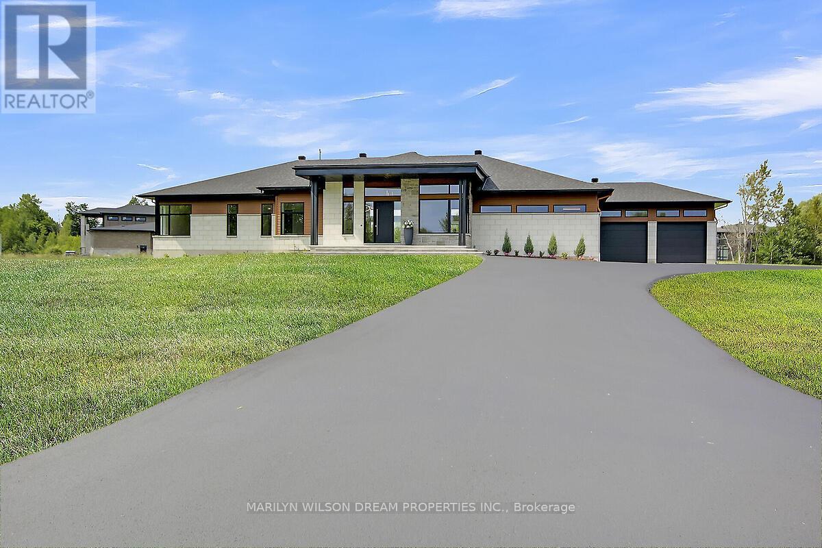 Property at 1070 GREEN JACKET CRESCENT image 4