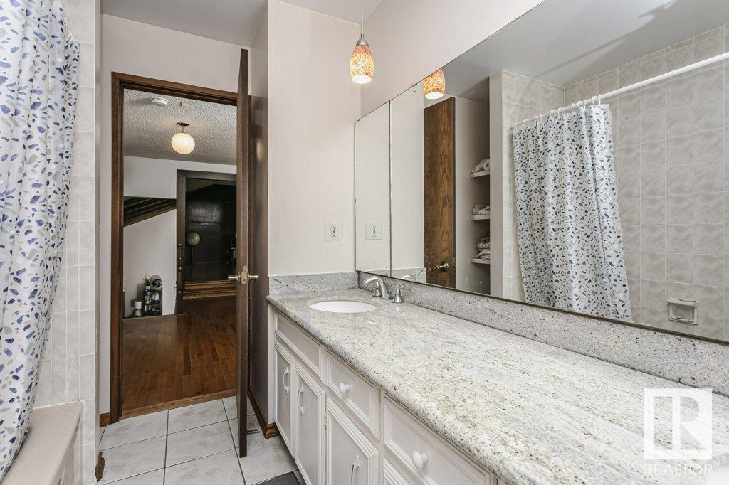 6327 145a St Nw, Edmonton, Alberta  T6H 4J1 - Photo 48 - E4444393
