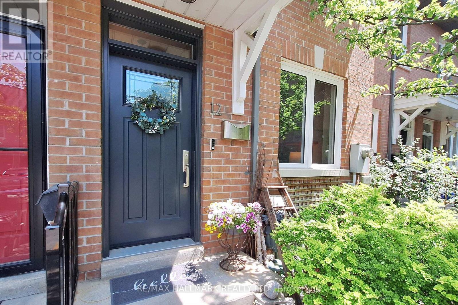 Property at 12 - 99 GOODWOOD PARK COURT image 2