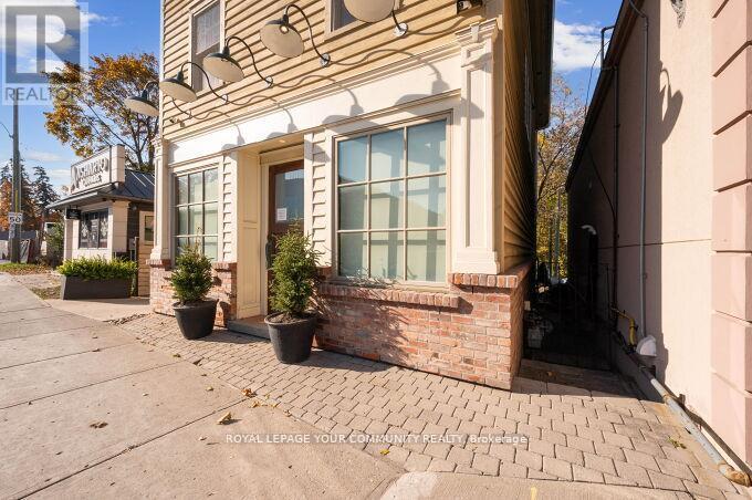 15120 Yonge Street, Aurora, Ontario  L4G 1M2 - Photo 3 - N12246634