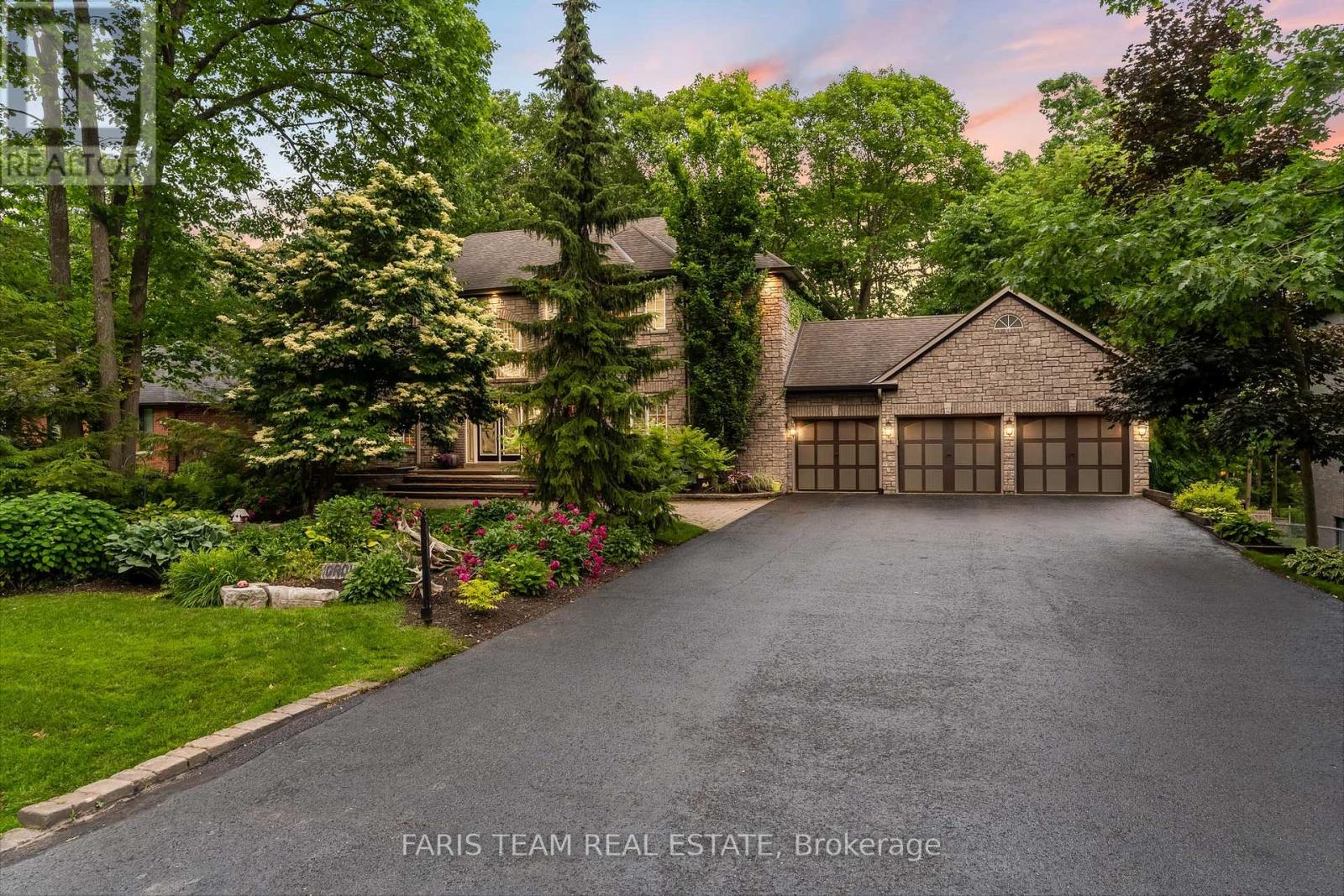 Property at 64 ALANA DRIVE image 1