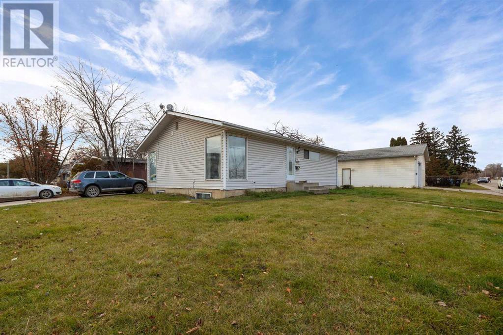 Property at 101 Fraser Avenue image 3