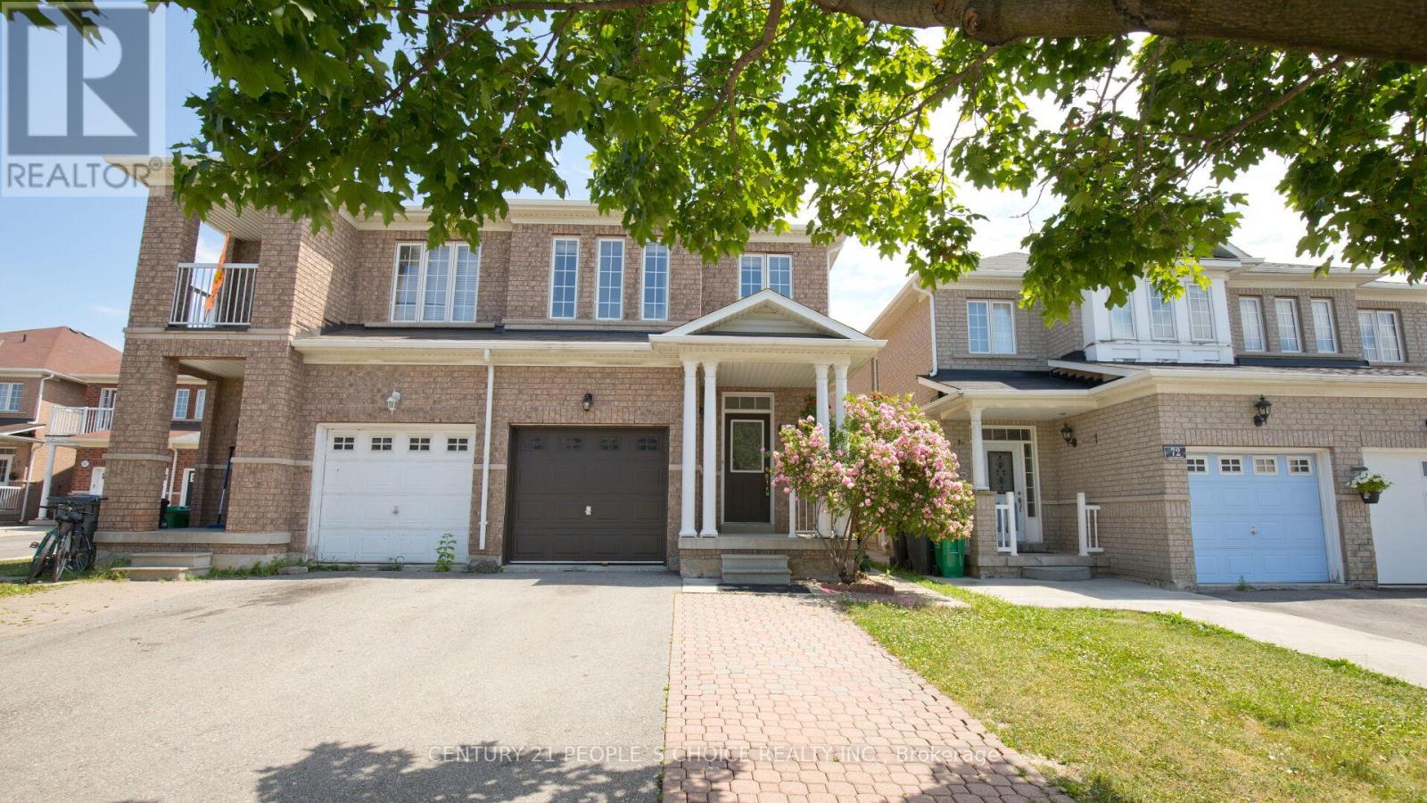 Property at 74 EASTVIEW GATE image 2