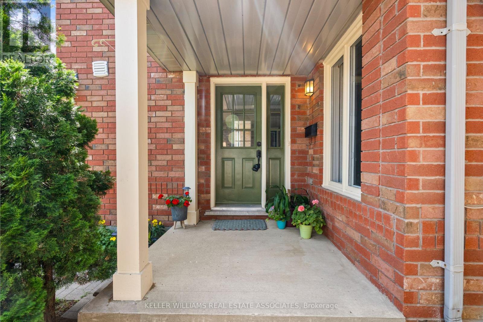 Property at 3373 SPIREA TERRACE image 2