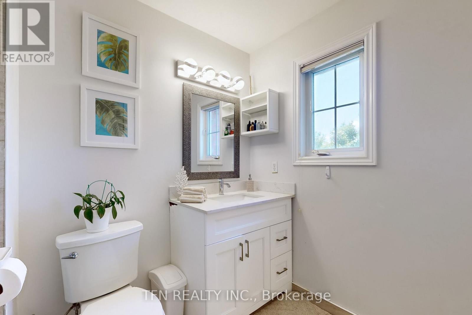 851 Clemens Crescent, Mississauga, Ontario  L5V 2S8 - Photo 21 - W12246834