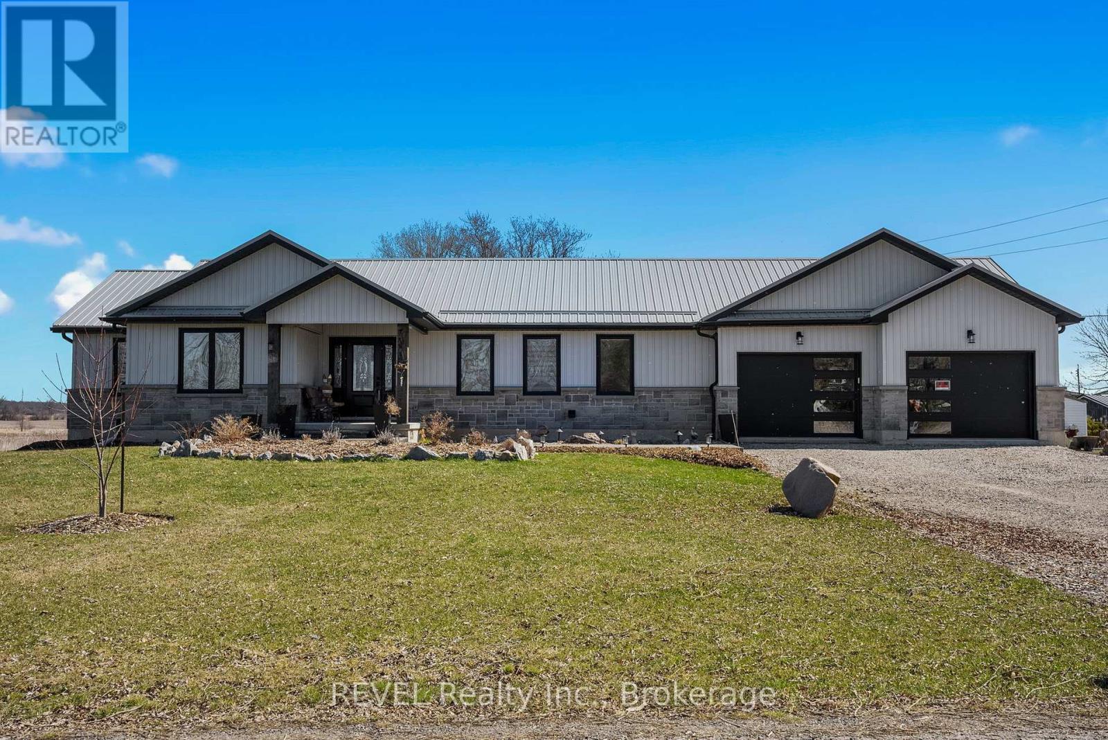 Property at 8 REICHELD ROAD image 1