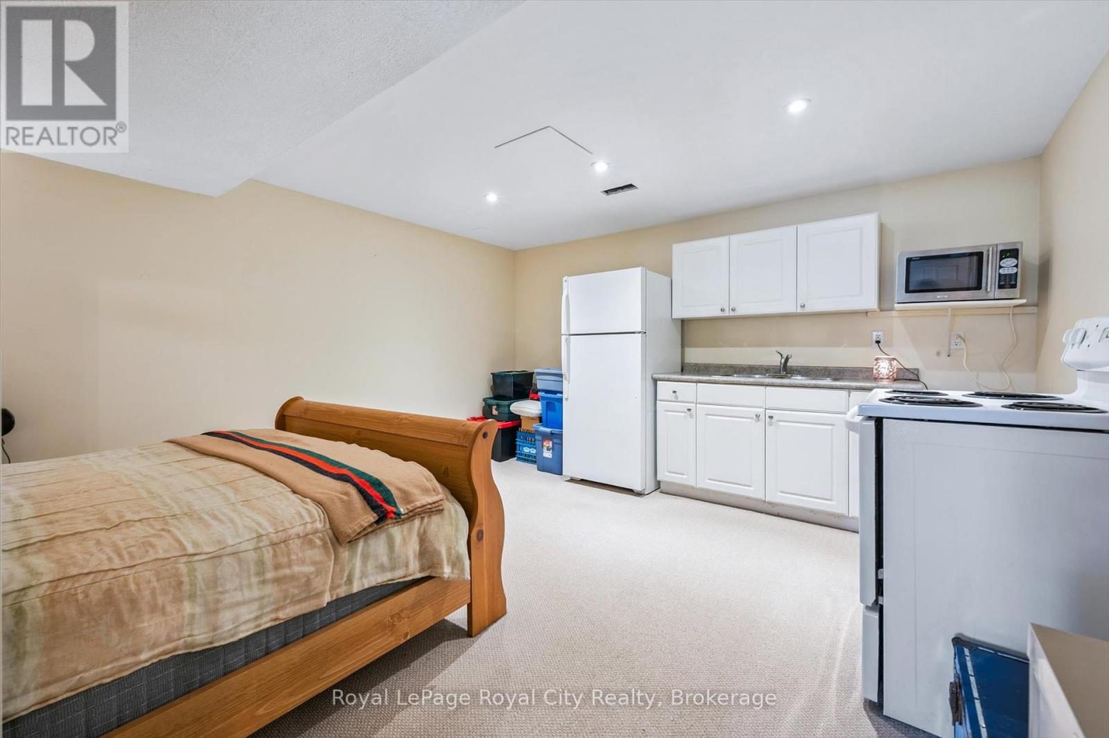 9 Dunhill Crescent, Guelph, Ontario  N1H 8A3 - Photo 24 - X12246901