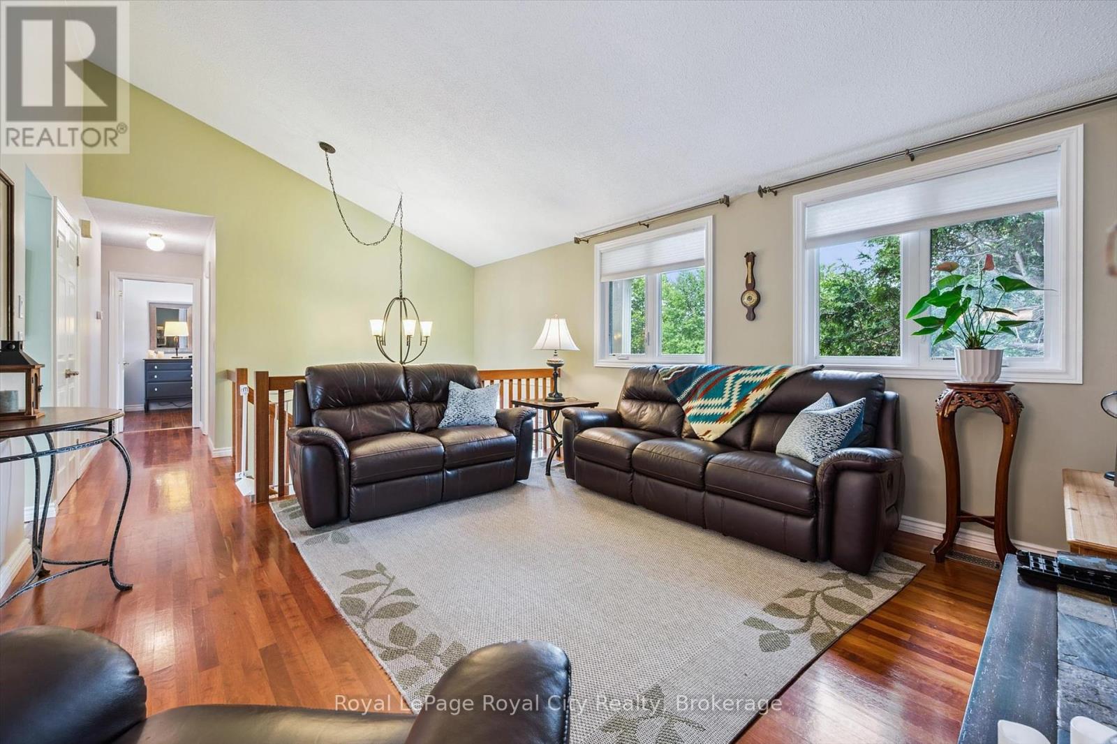 9 Dunhill Crescent, Guelph, Ontario  N1H 8A3 - Photo 8 - X12246901